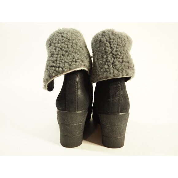 Ugg Zea Black Leather Fold-over Gray Sheepskin Detail Wedge Heel Winter Boots, 5 - Picture 4 of 10